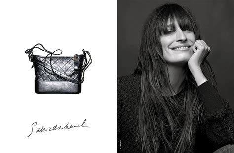 magliette chanel online|GABRIELLE Bag with Caroline de Maigret – CHANEL Bags.